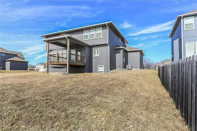 $499,900 | 4901 Northeast 105th Street, Kansas City, MO 64156