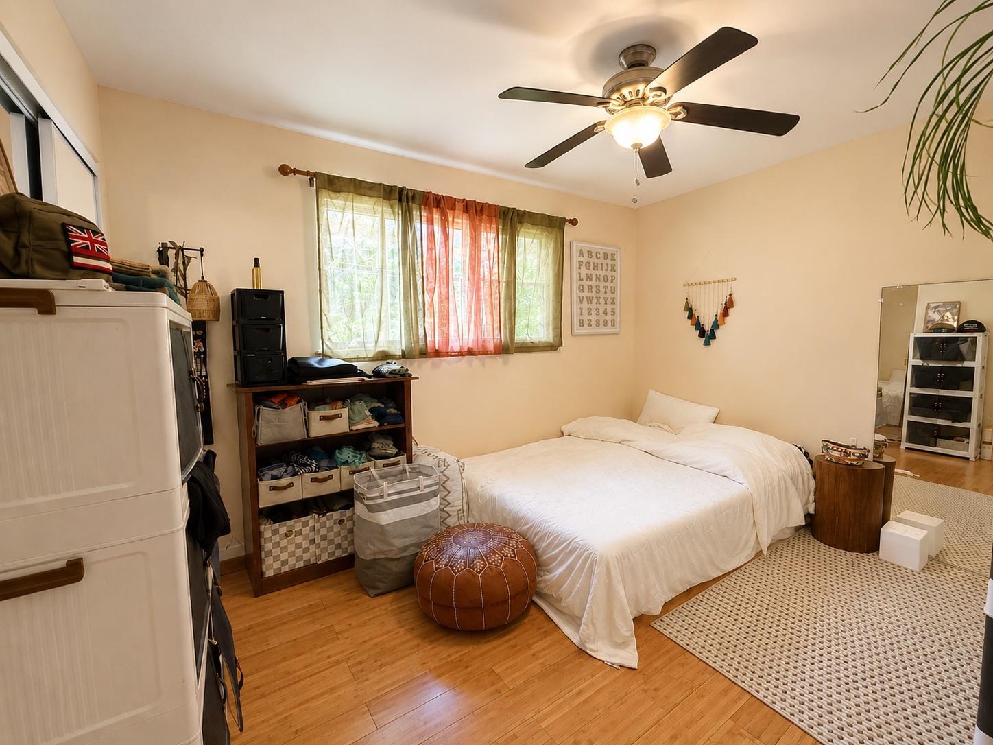 2615 Kaupakalua Road Haiku, HI 96708 - Photo 11 of 47 House 1 - Third Bedroom