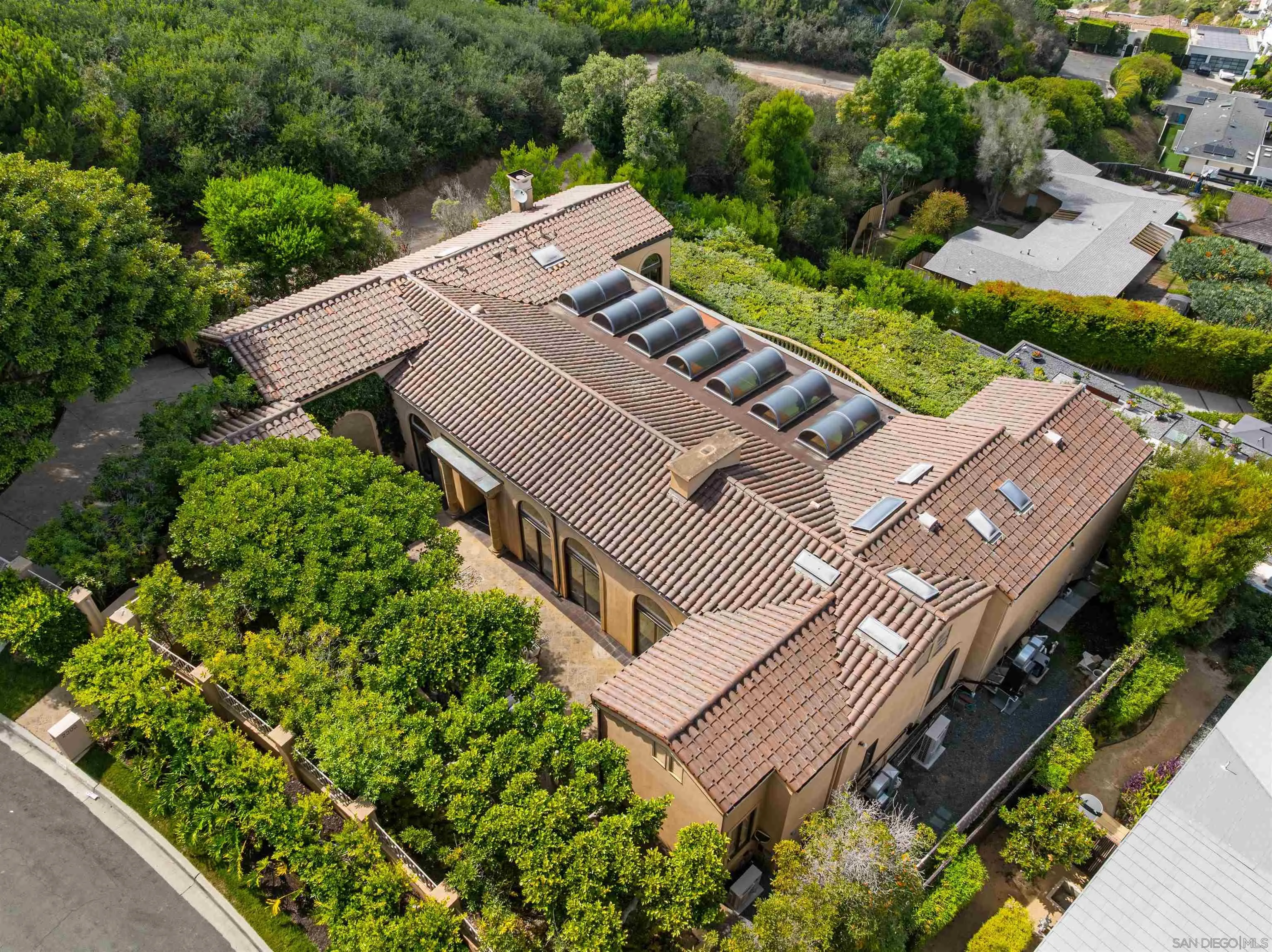 2302 Rue Adriane La Jolla, CA 92037 - Photo 49 of 64 Gallery Image 49
