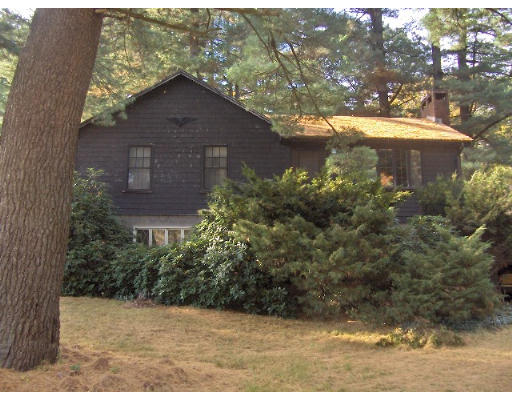 161 Boston Street Middleton, MA 01949 - Photo 1 of 8 Gallery Image 1