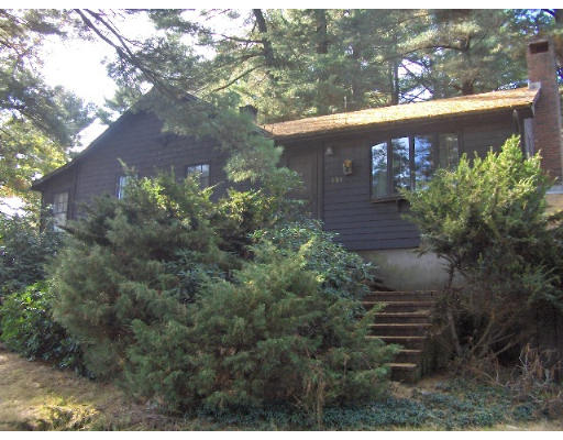 161 Boston Street Middleton, MA 01949 - Photo 2 of 8 Gallery Image 2