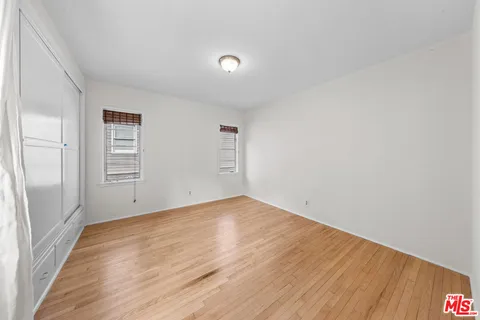 $7,000 | 2565 Canyon Drive, Los Angeles, CA 90068