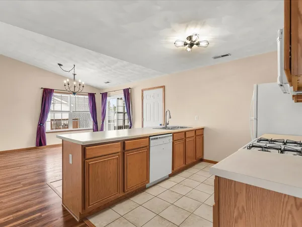$179,900 | 10184 Metalmark Lane, Unit 142D, Roscoe, IL 61073