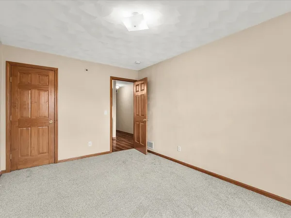 $179,900 | 10184 Metalmark Lane, Unit 142D, Roscoe, IL 61073