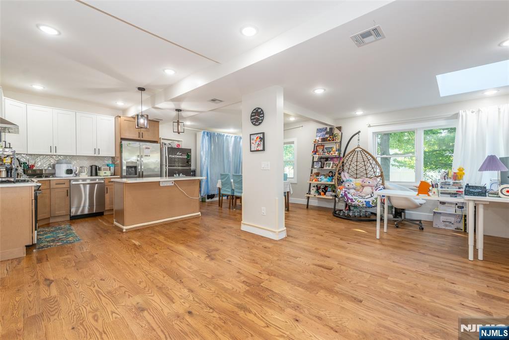 105 Brinkerhoff Street Ridgefield Park, NJ 07660 - Photo 4 of 14 Gallery Image 4