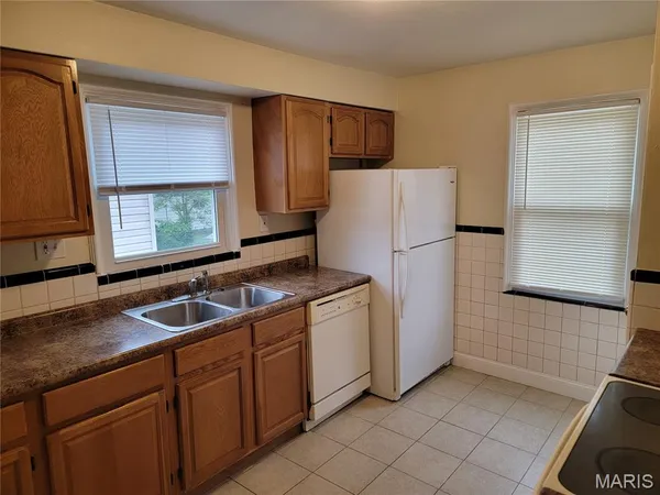 $1,400 | 225 South Barat Avenue, Ferguson, MO 63135