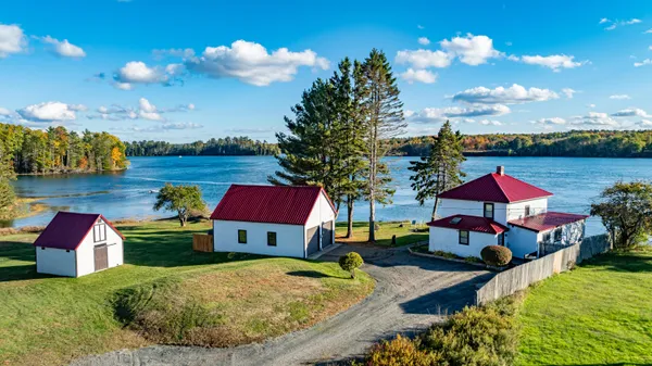 $695,000 | 1723 Highway 1, Sullivan, ME 04664