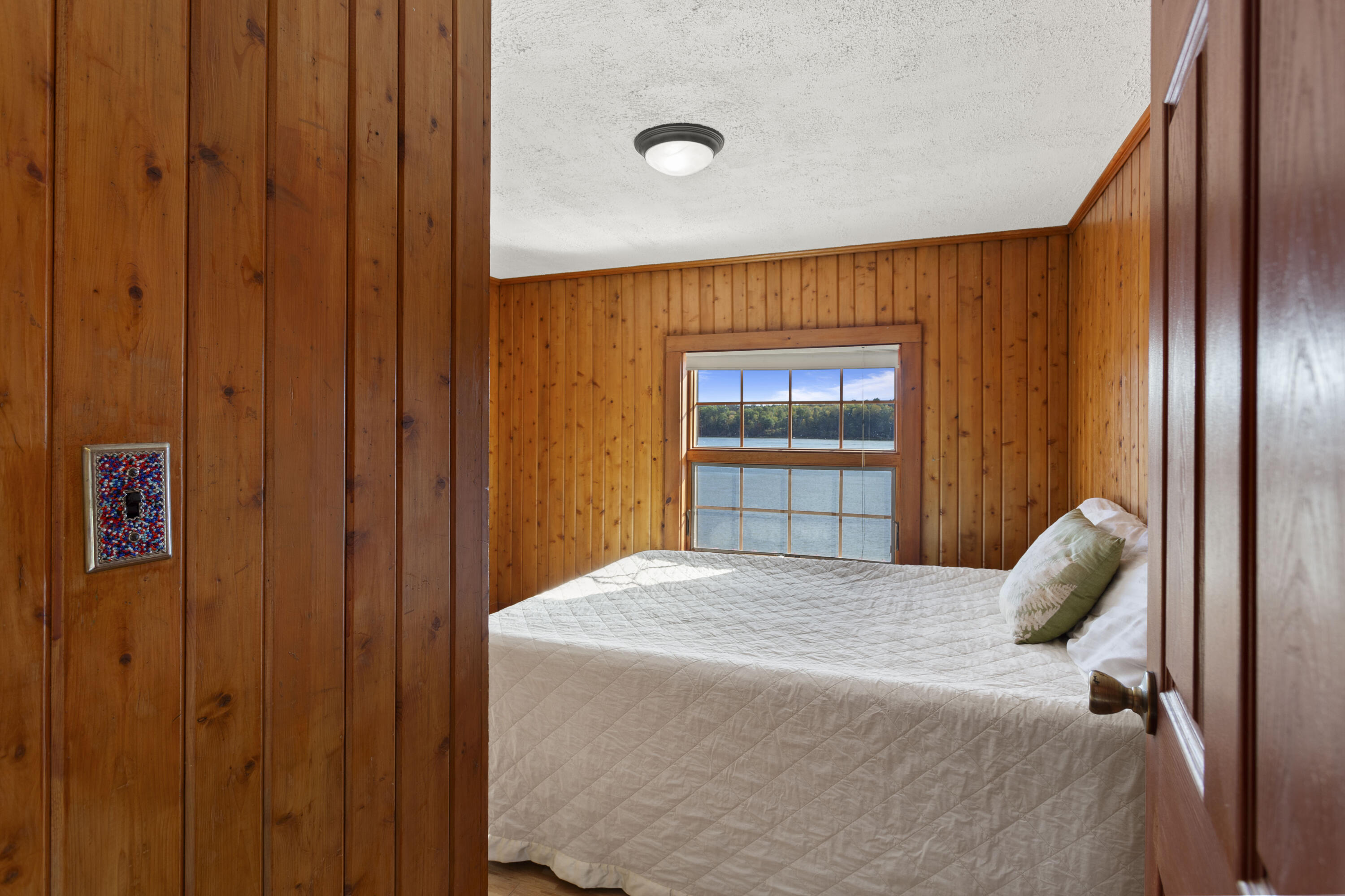 1723 Highway 1 Sullivan, ME 04664 - Photo 41 of 67 IMG_4072