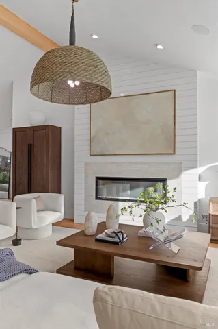 $3,995,000 | 9 Fay Drive, Kentfield, CA 94904