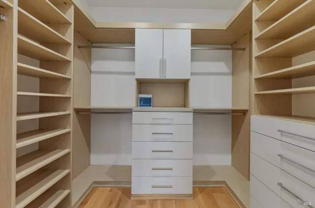 $3,995,000 | 9 Fay Drive, Kentfield, CA 94904