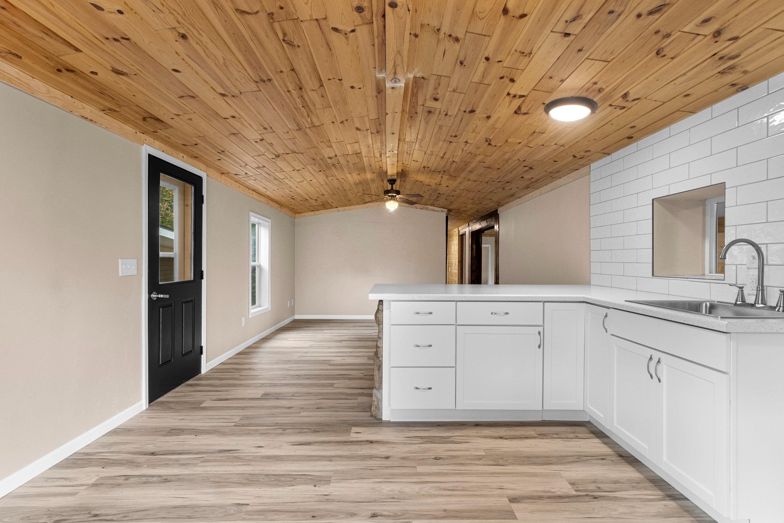 W11680 West 26th Road Pound, WI 54161 - Photo 11 of 27