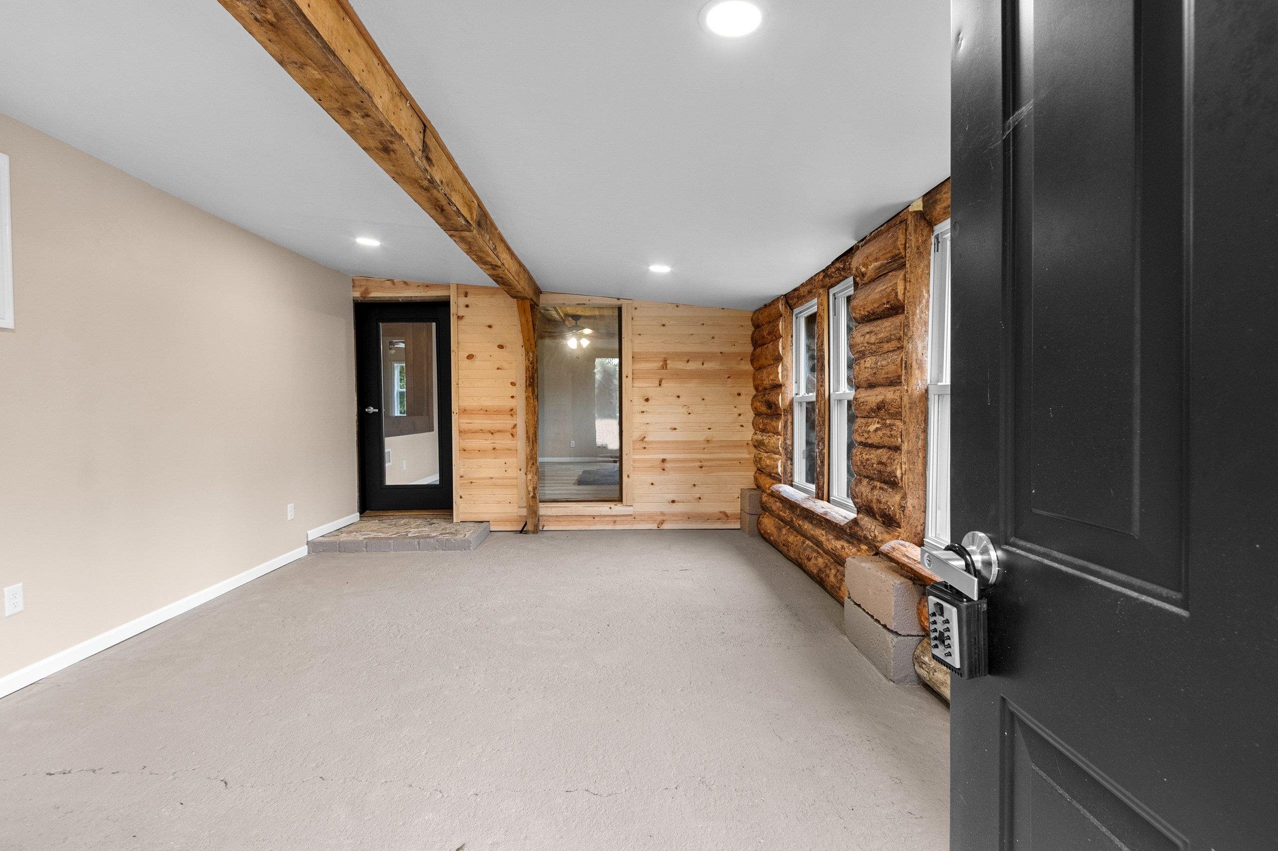 W11680 West 26th Road Pound, WI 54161 - Photo 2 of 27