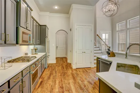 $475,000 | 4124 Bonner View Lane, Houston, TX 77007