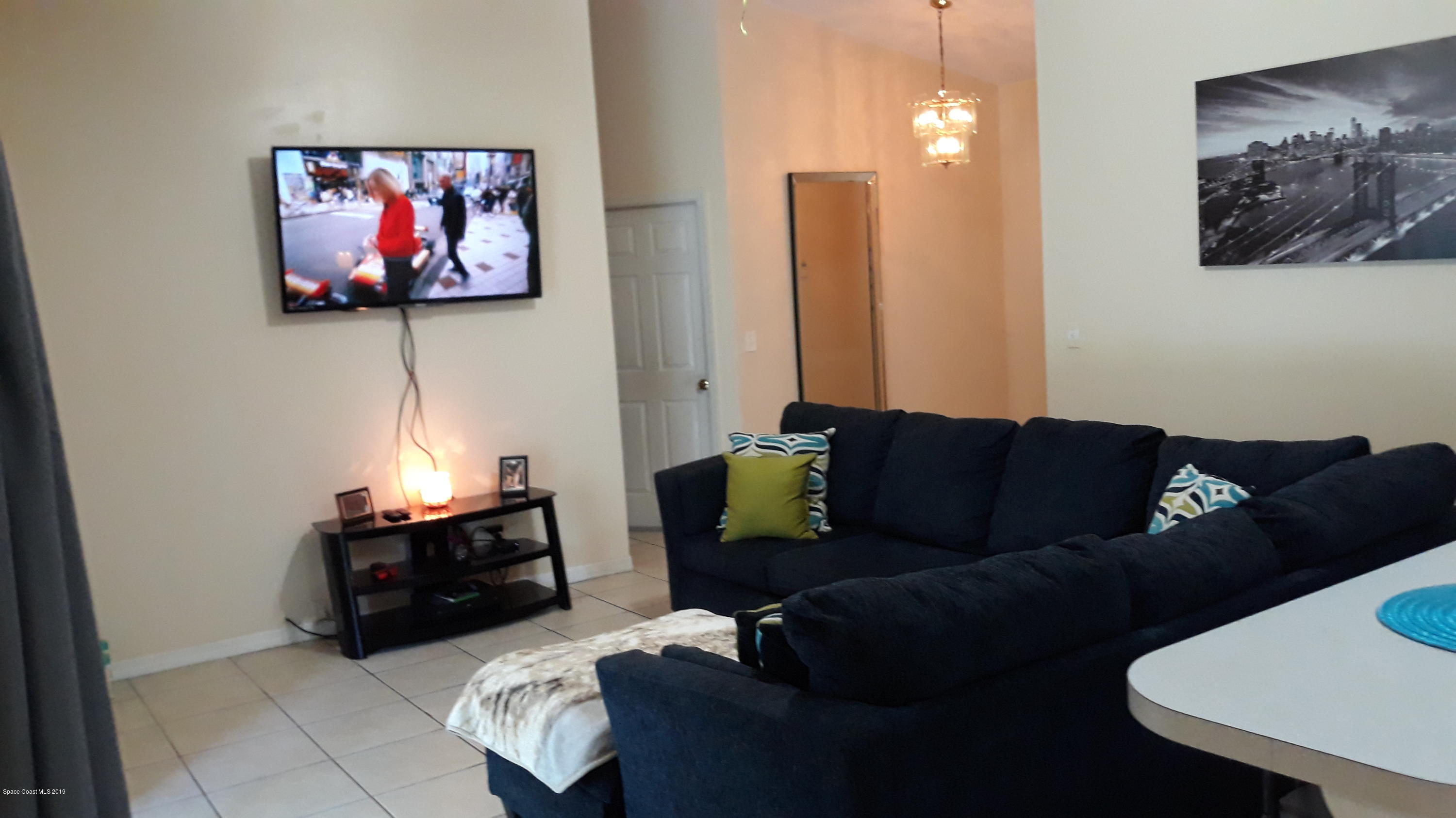 1817 Holbrook Road Northwest Palm Bay, FL 32907 - Photo 4 of 16 20190724_114719