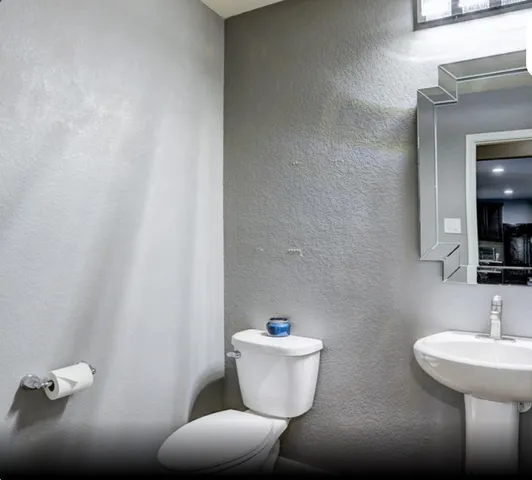 $330,000 | 1 Rodeo Bend Drive, Manvel, TX 77578