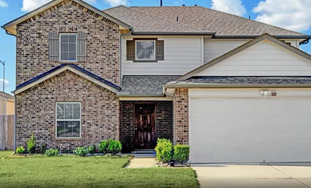 $330,000 | 1 Rodeo Bend Drive, Manvel, TX 77578