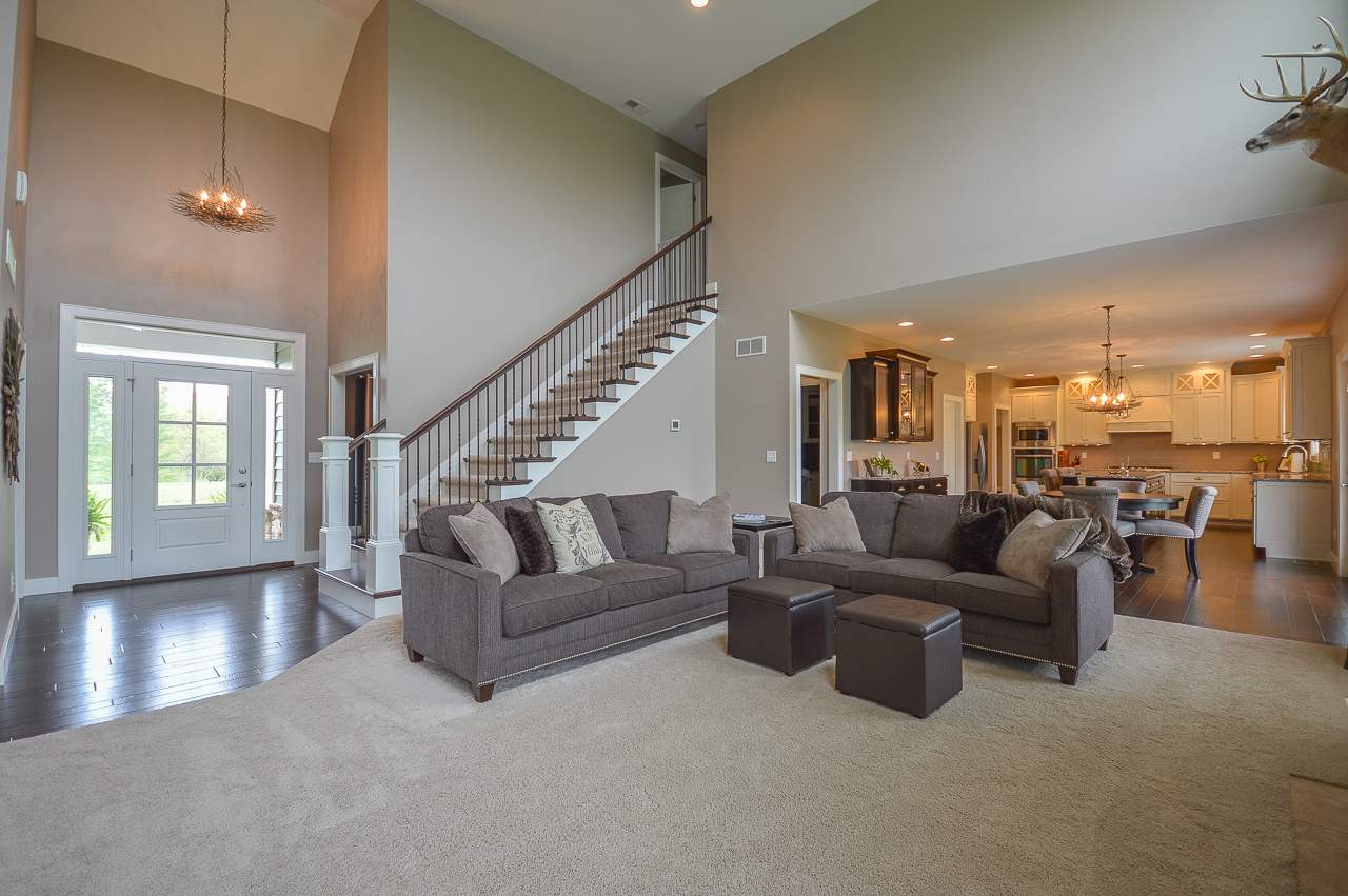 4707 North Posey County Line Road Evansville, IN 47720 - Photo 4 of 24