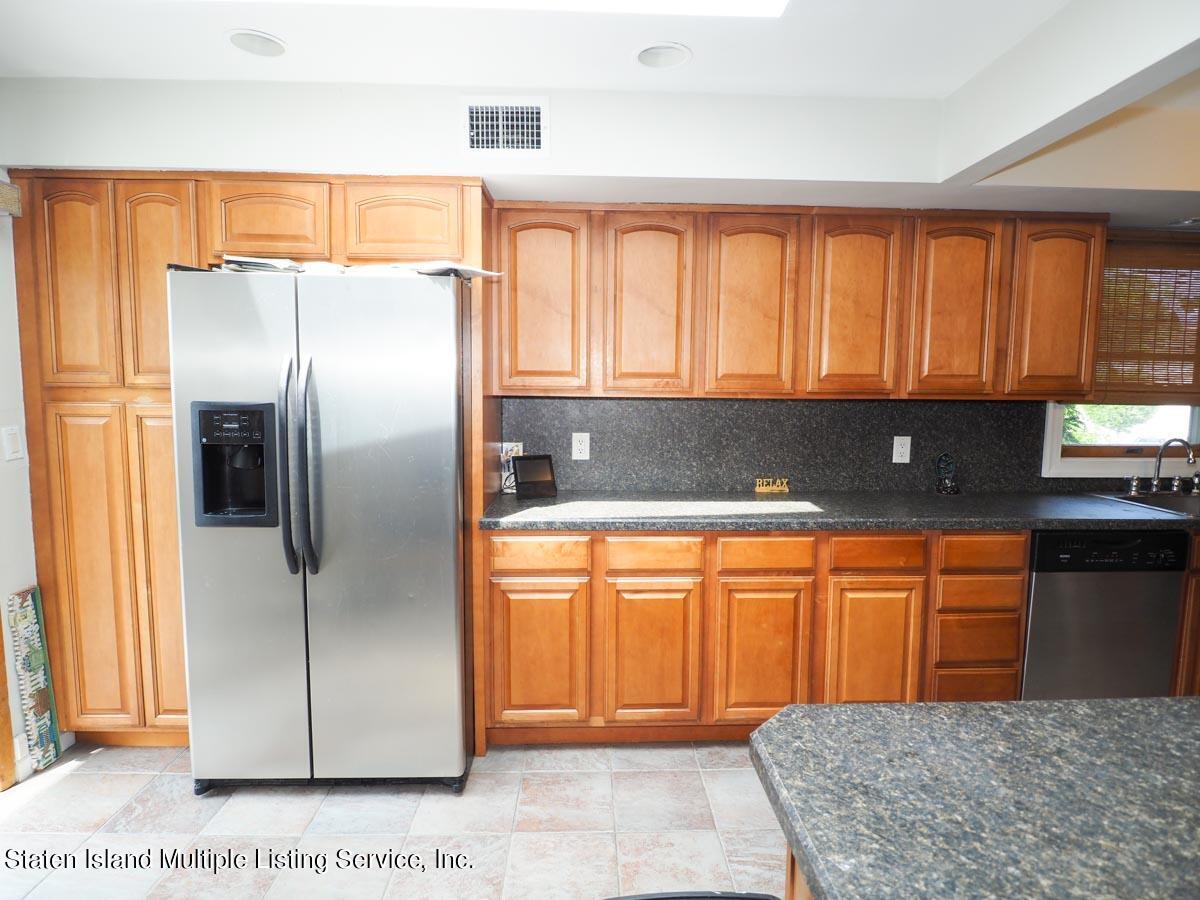 680 Annadale Road Staten Island, NY 10312 - Photo 12 of 32 P5120616