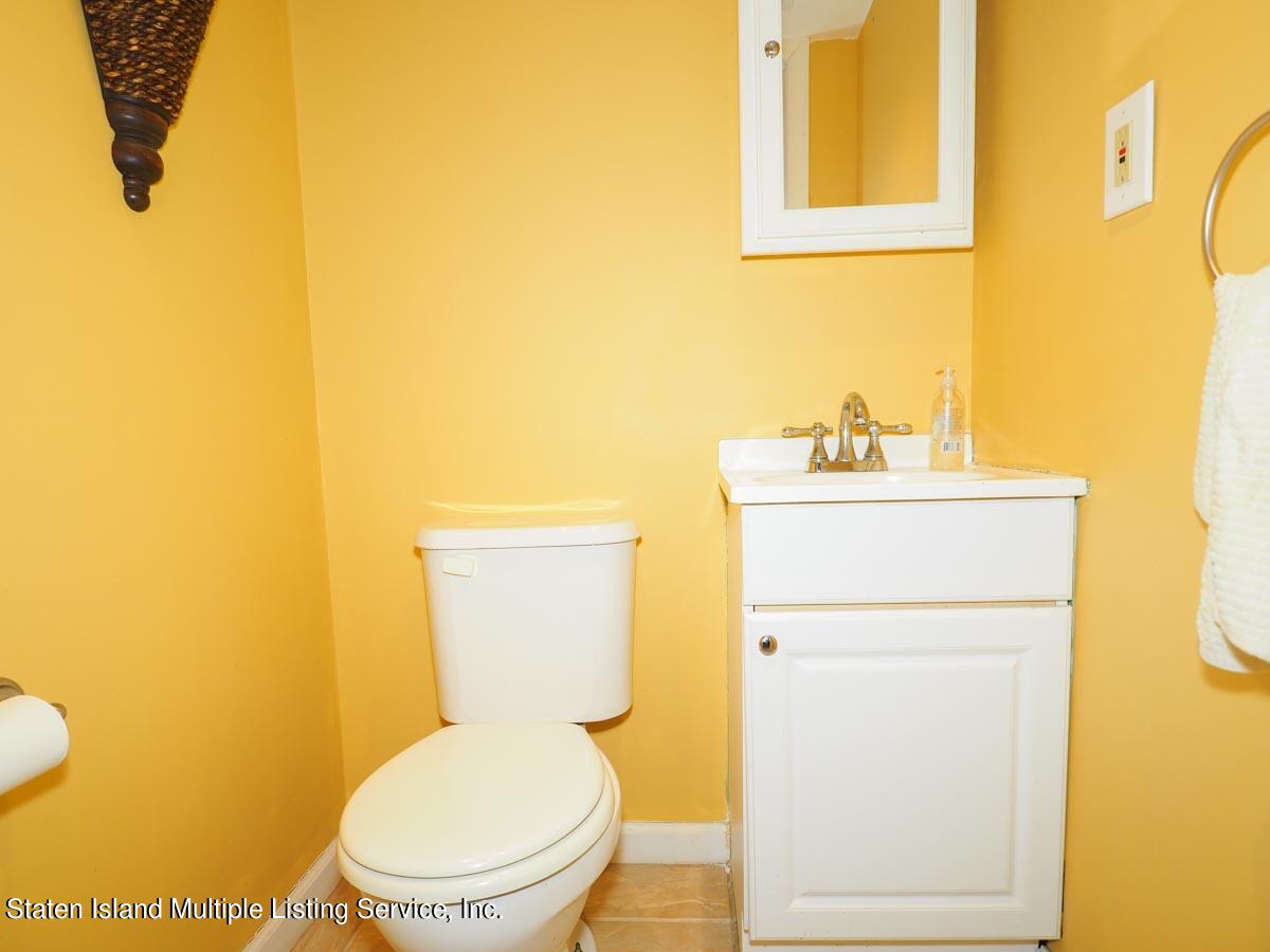 680 Annadale Road Staten Island, NY 10312 - Photo 25 of 32 P5120621