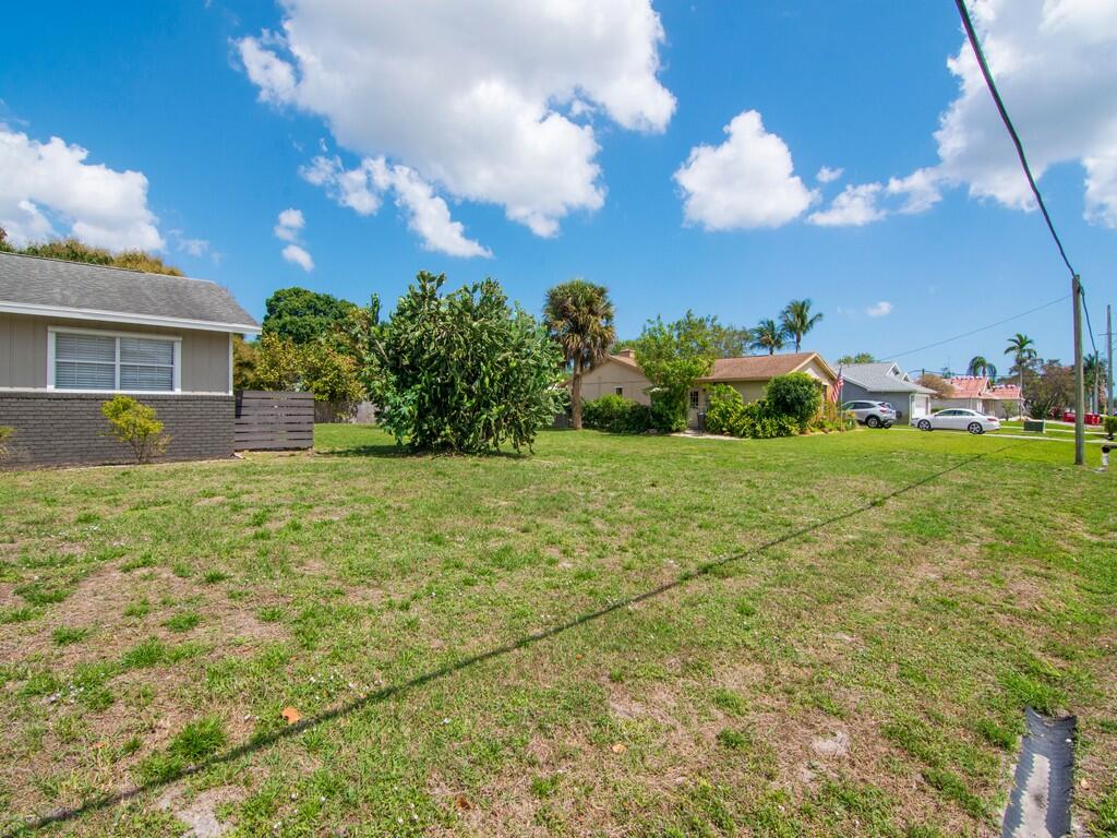 1511 Southeast Portillo Road Port St. Lucie, FL 34952 - Photo 11 of 45 Image04