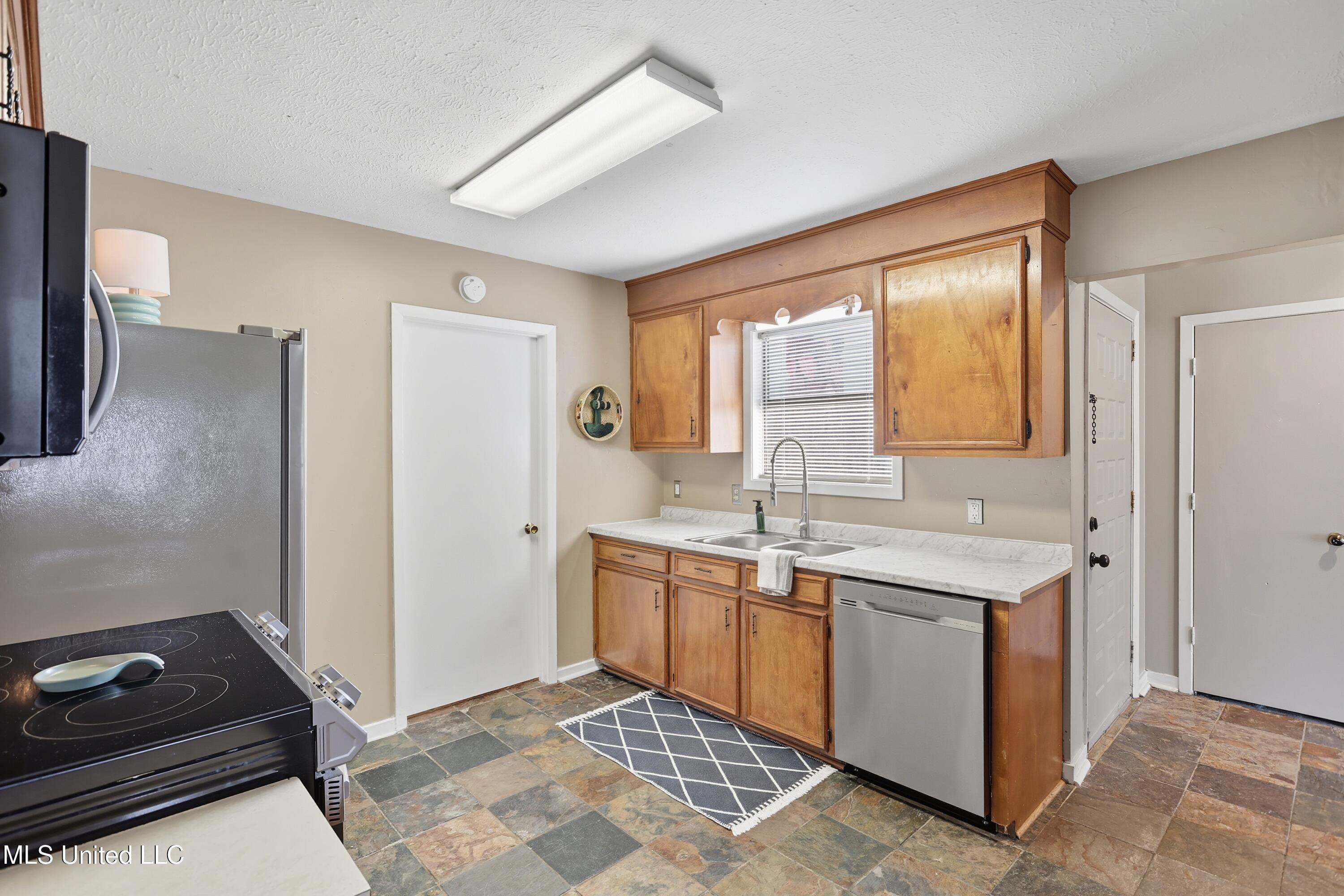 222 Trace Harbor Road Madison, MS 39110 - Photo 12 of 35 222 Trace Harbor Rd \ Home Tours MS (12)