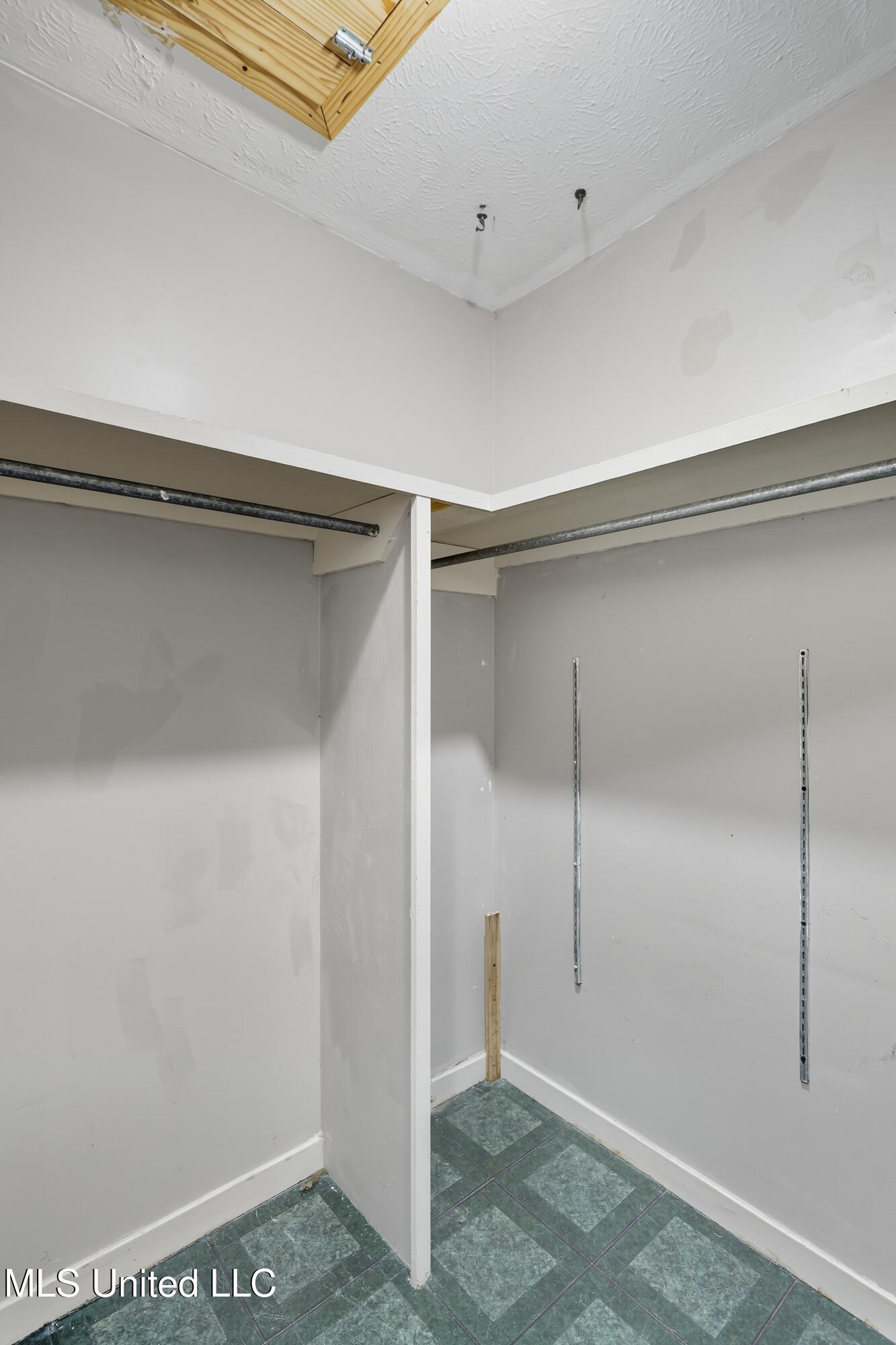 222 Trace Harbor Road Madison, MS 39110 - Photo 17 of 35 222 Trace Harbor Rd \ Home Tours MS (23)