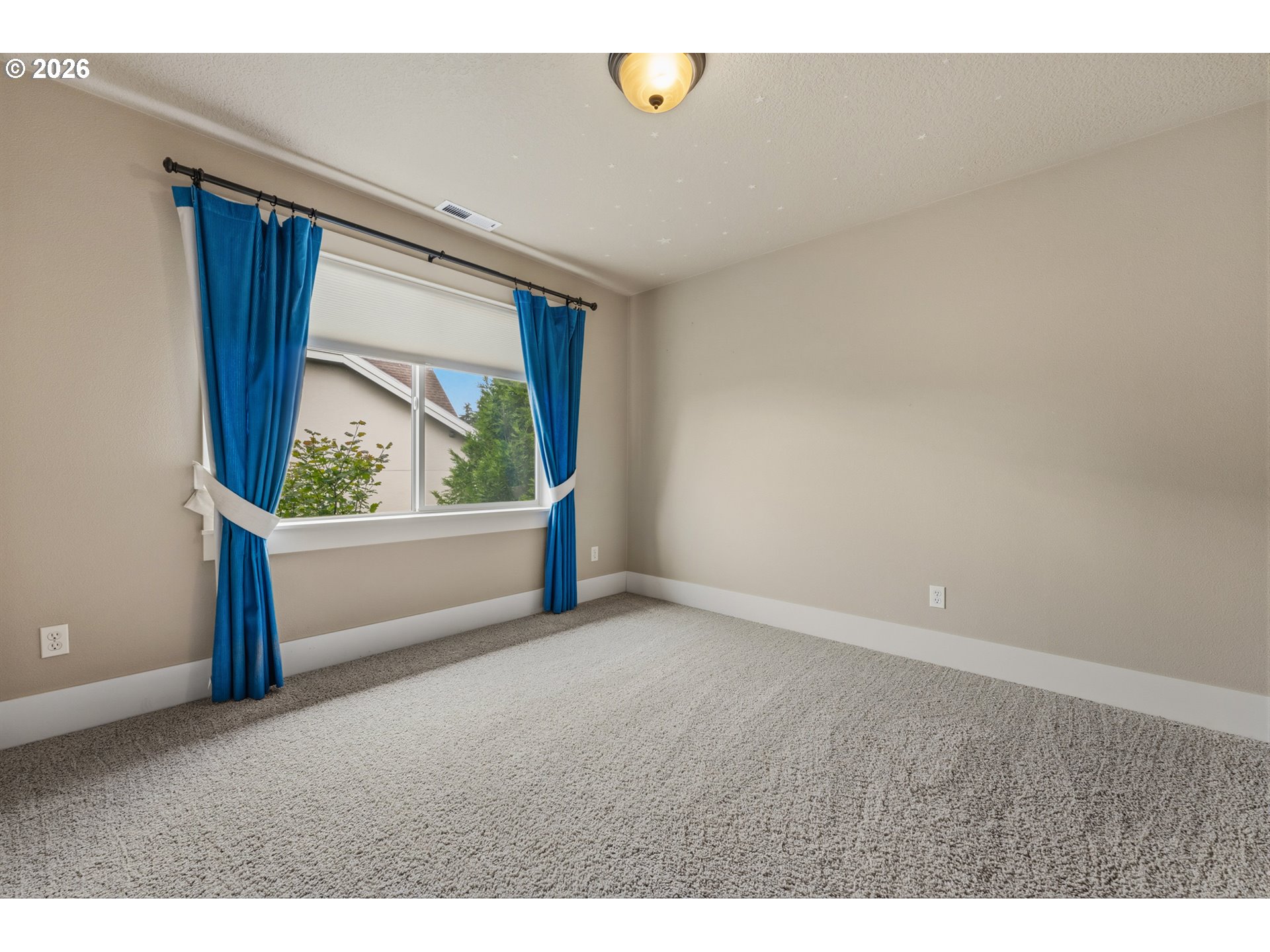 10962 Southeast Pheasant Ridge Drive Happy Valley, OR 97086 - Photo 25 of 35 Bedroom