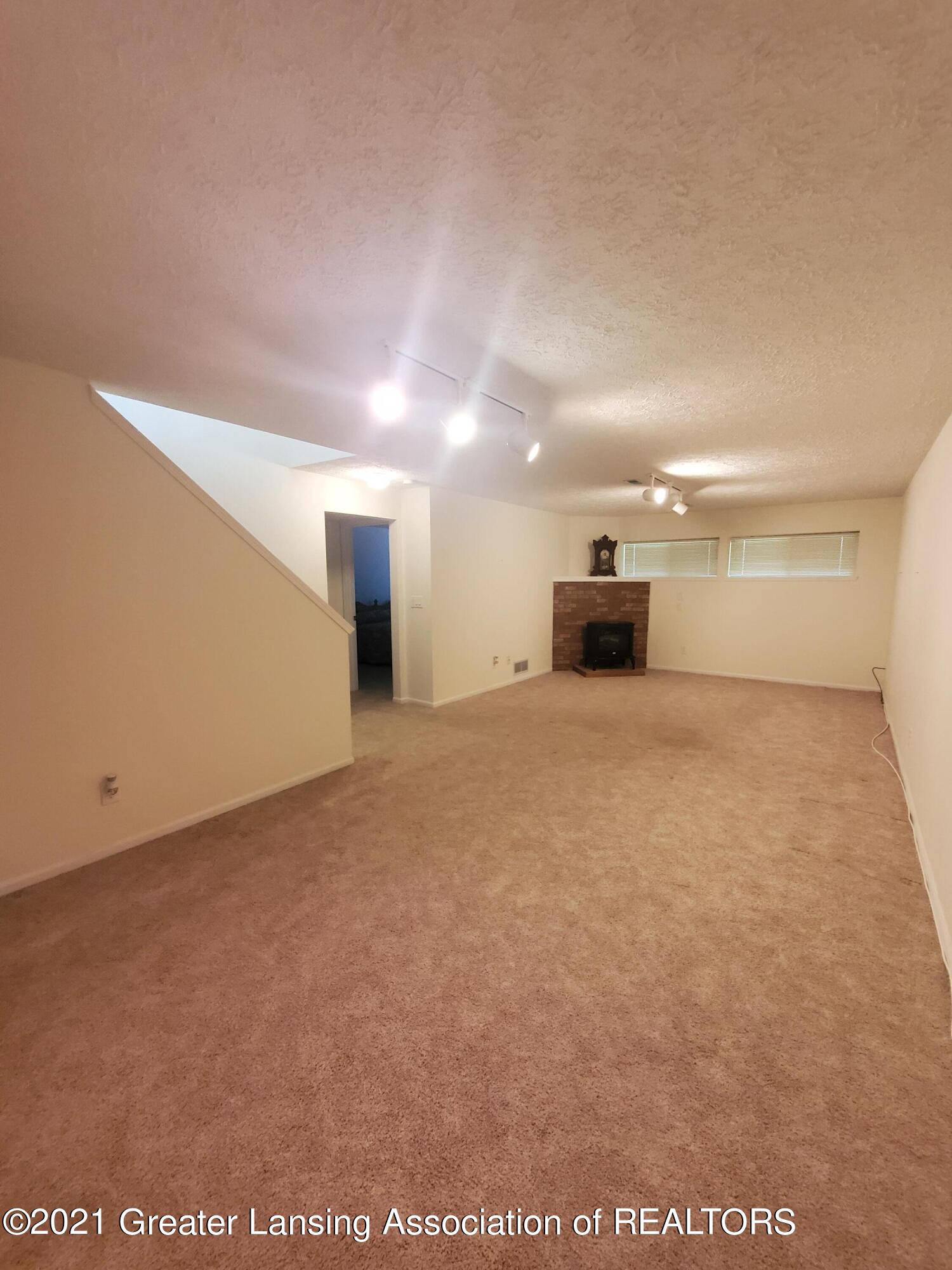 2415 North Aurelius Road Holt, MI 48842 - Photo 28 of 59 20210726_101538