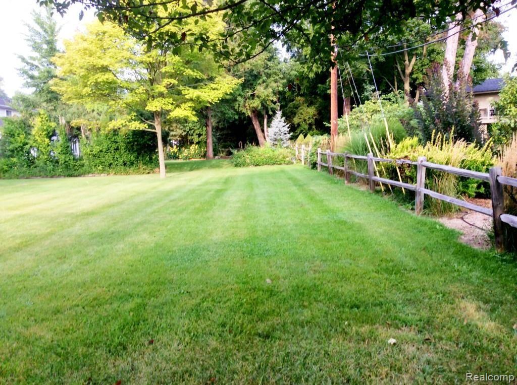 44408 Brookside Road Plymouth, MI 48170 - Photo 14 of 21 FullSizeRender 8.jpg