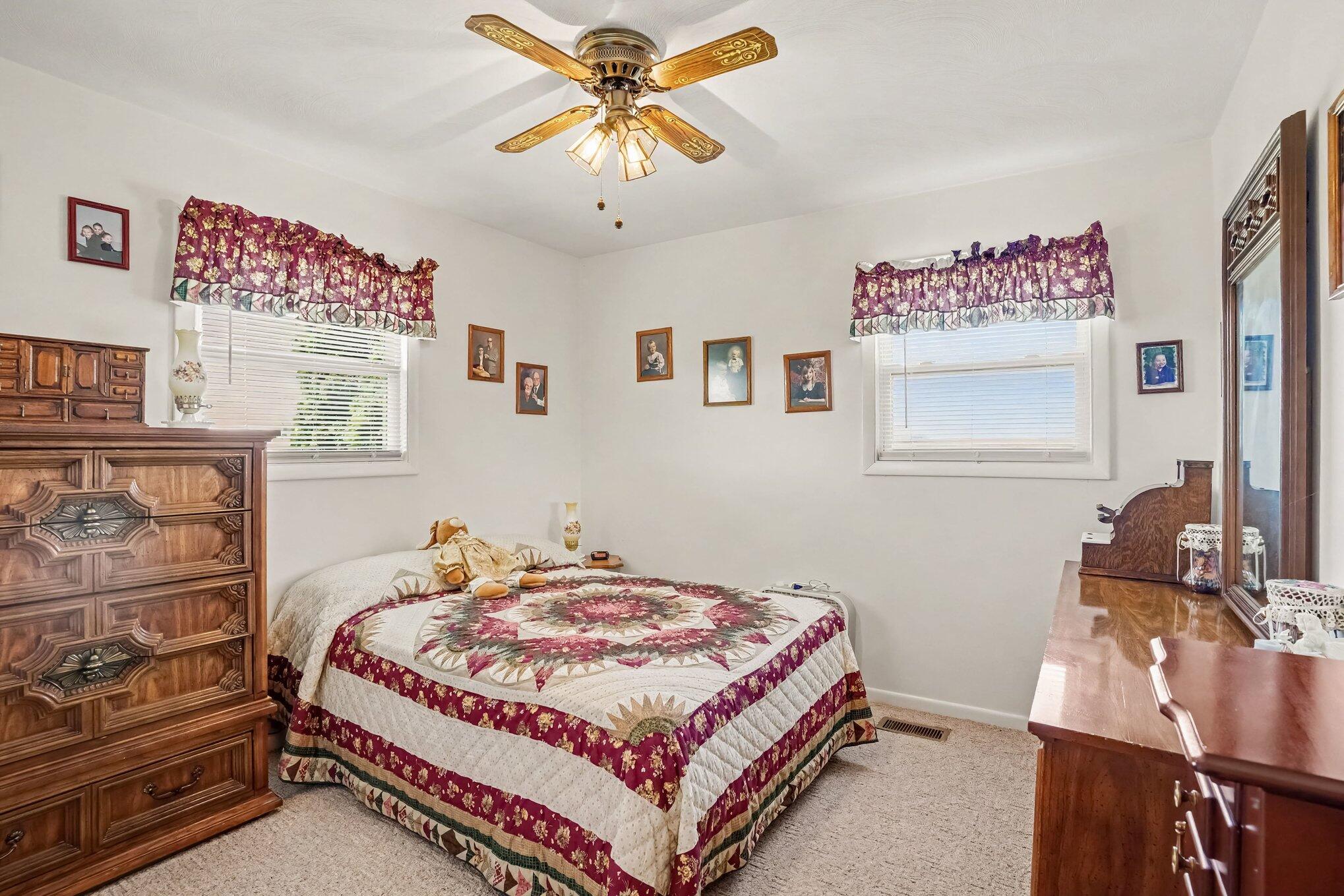 6750 South Bliss Road Middleton, MI 48856 - Photo 17 of 28 017_file_5927