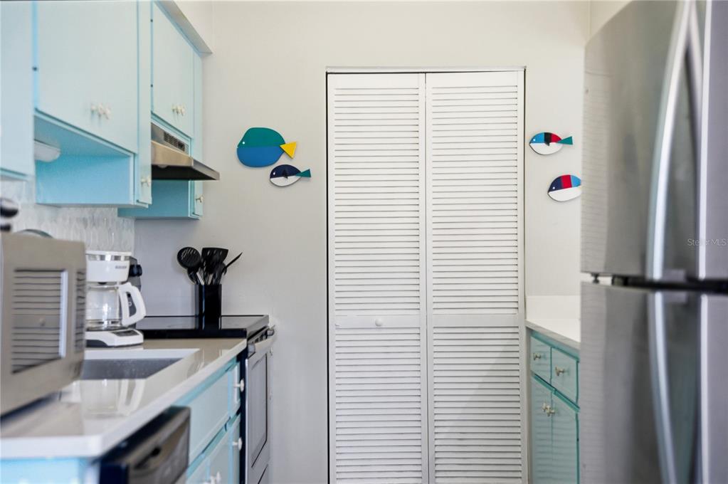 527 Beach Road Sarasota, FL 34242 - Photo 40 of 61 Gallery Image 40
