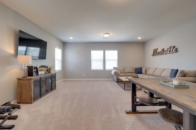 $514,500 | 3611 Hoggett Ford Road, Hermitage, TN 37076