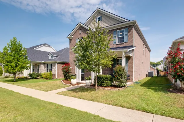$514,500 | 3611 Hoggett Ford Road, Hermitage, TN 37076
