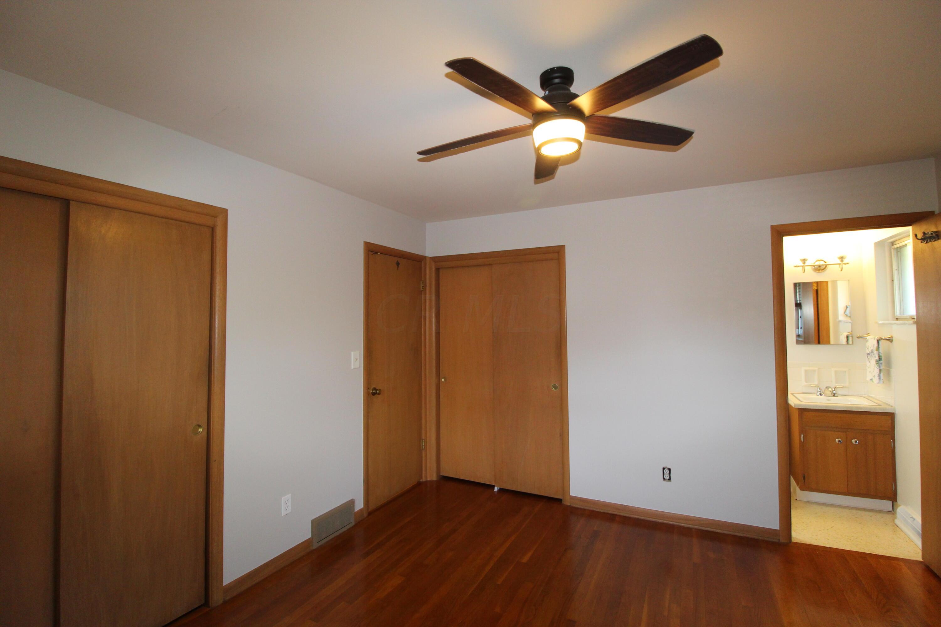 5443 Redwood Road Columbus, OH 43229 - Photo 22 of 38 IMG_5954