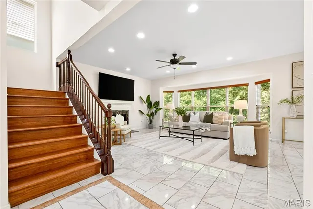 $710,000 | 334 Lauren Landing, Ballwin, MO 63021