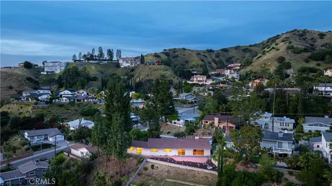 $1,285,000 | 9960 Milburn Drive, Sun Valley, CA 91352