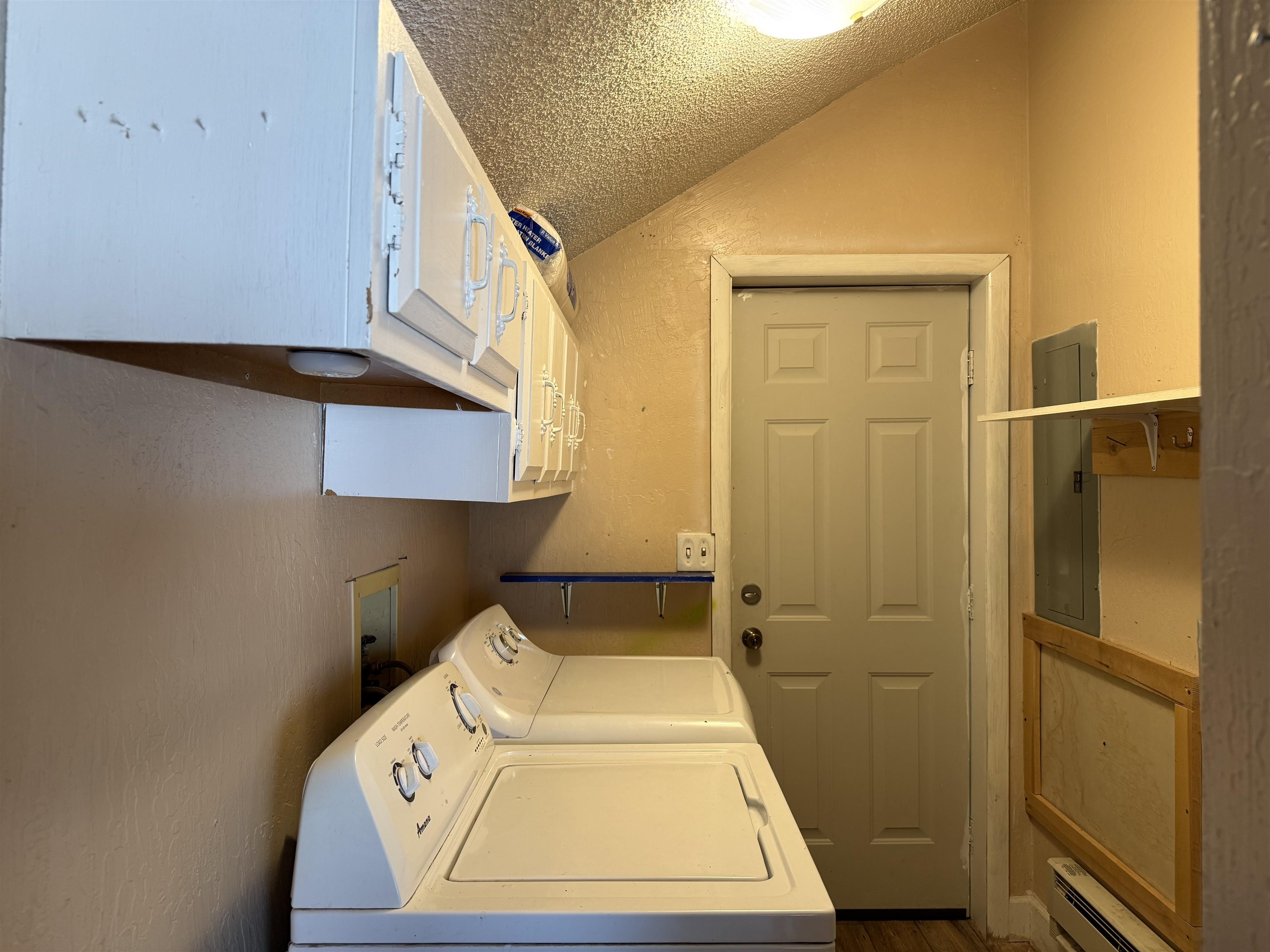 720 Richards Street Thermopolis, WY 82443 - Photo 11 of 22