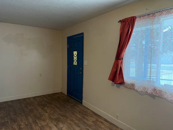 $135,000 | 720 Richards Street, Thermopolis, WY 82443