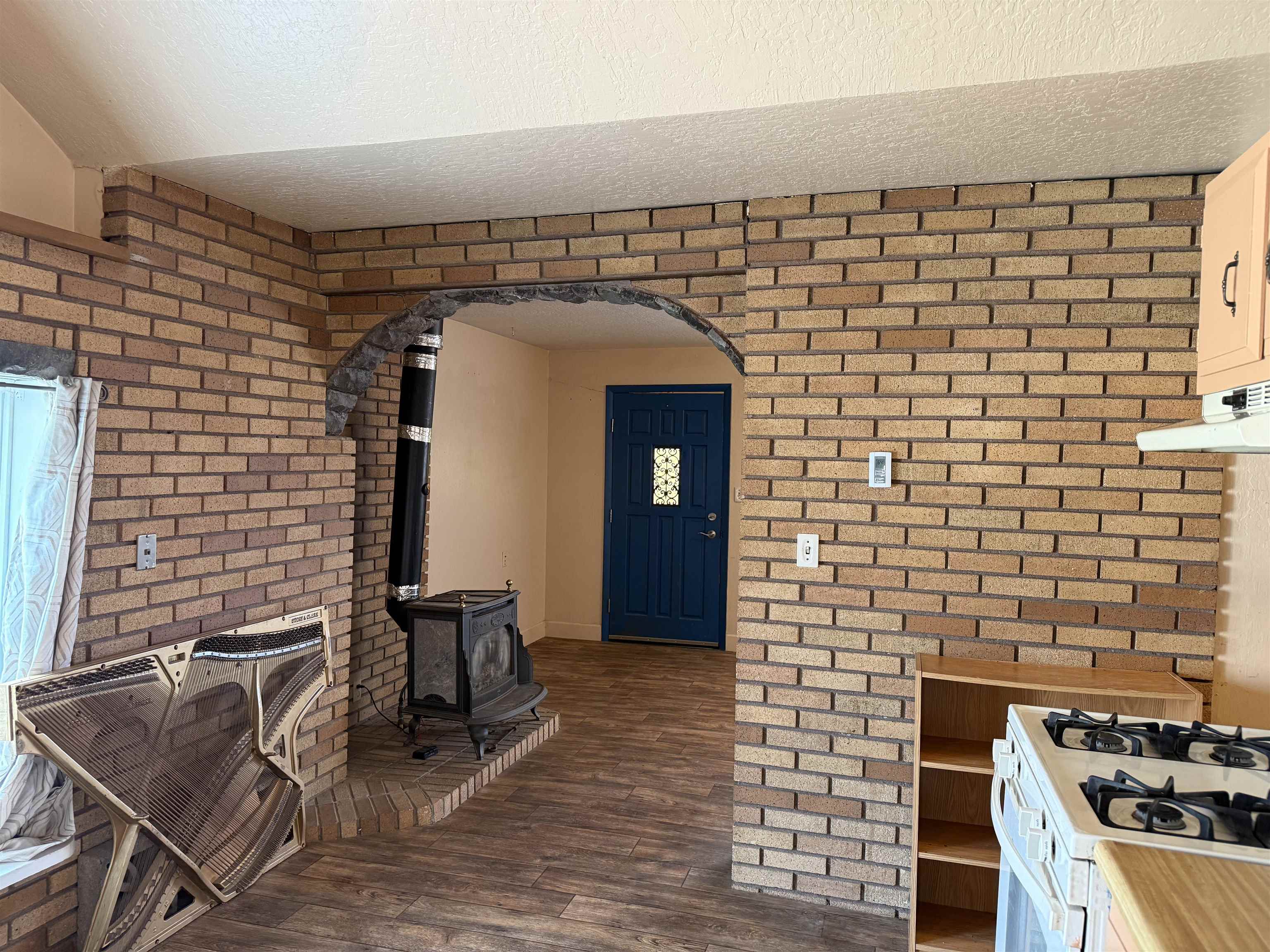 720 Richards Street Thermopolis, WY 82443 - Photo 10 of 22