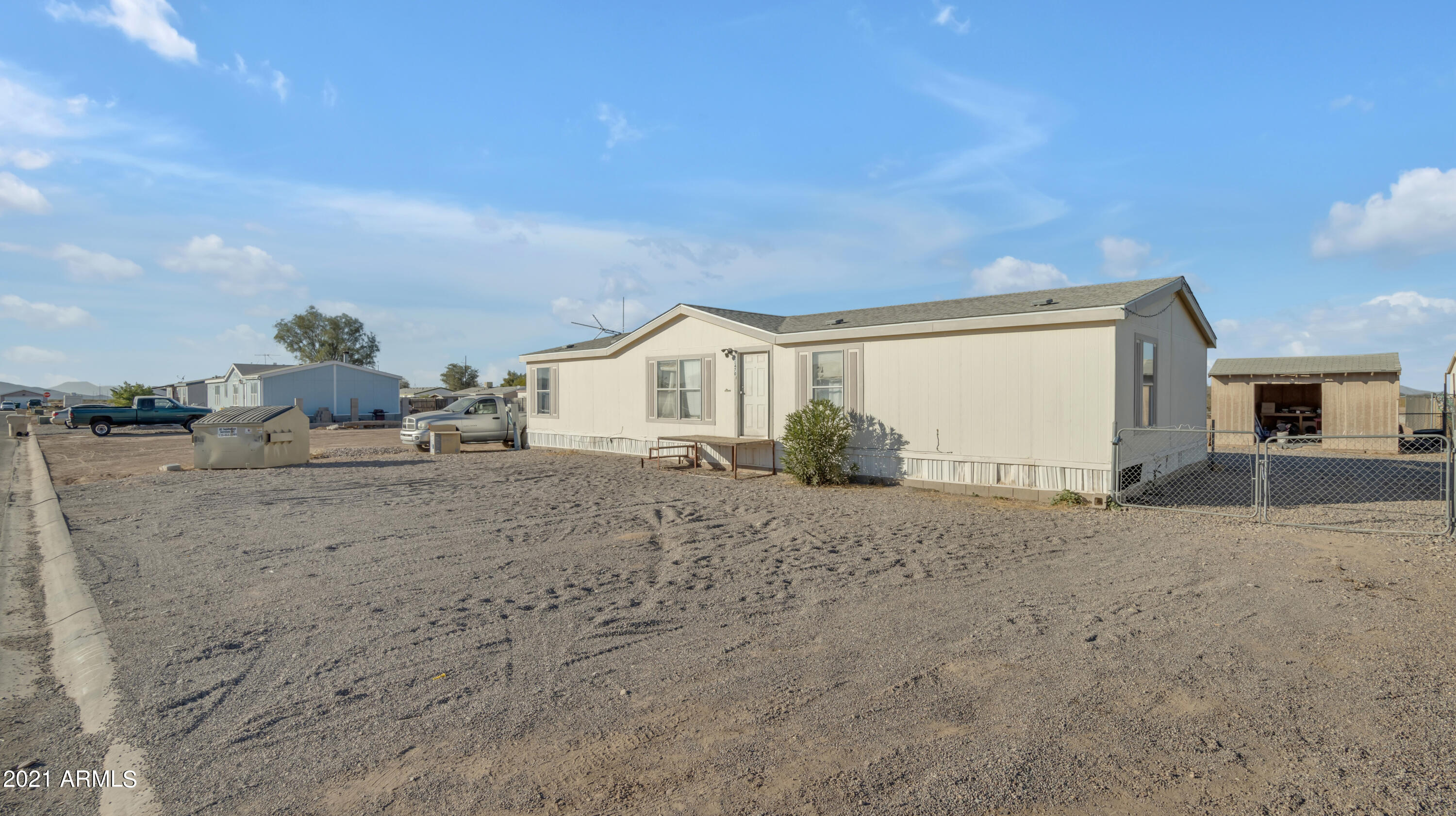 11470 Custer Road Arizona City, AZ 85123 - Photo 2 of 22 IMG_5098
