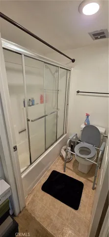 $450,000 | 5520 Owensmouth Avenue, Unit 217, Woodland Hills, CA 91367