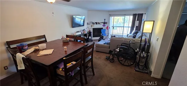 $450,000 | 5520 Owensmouth Avenue, Unit 217, Woodland Hills, CA 91367