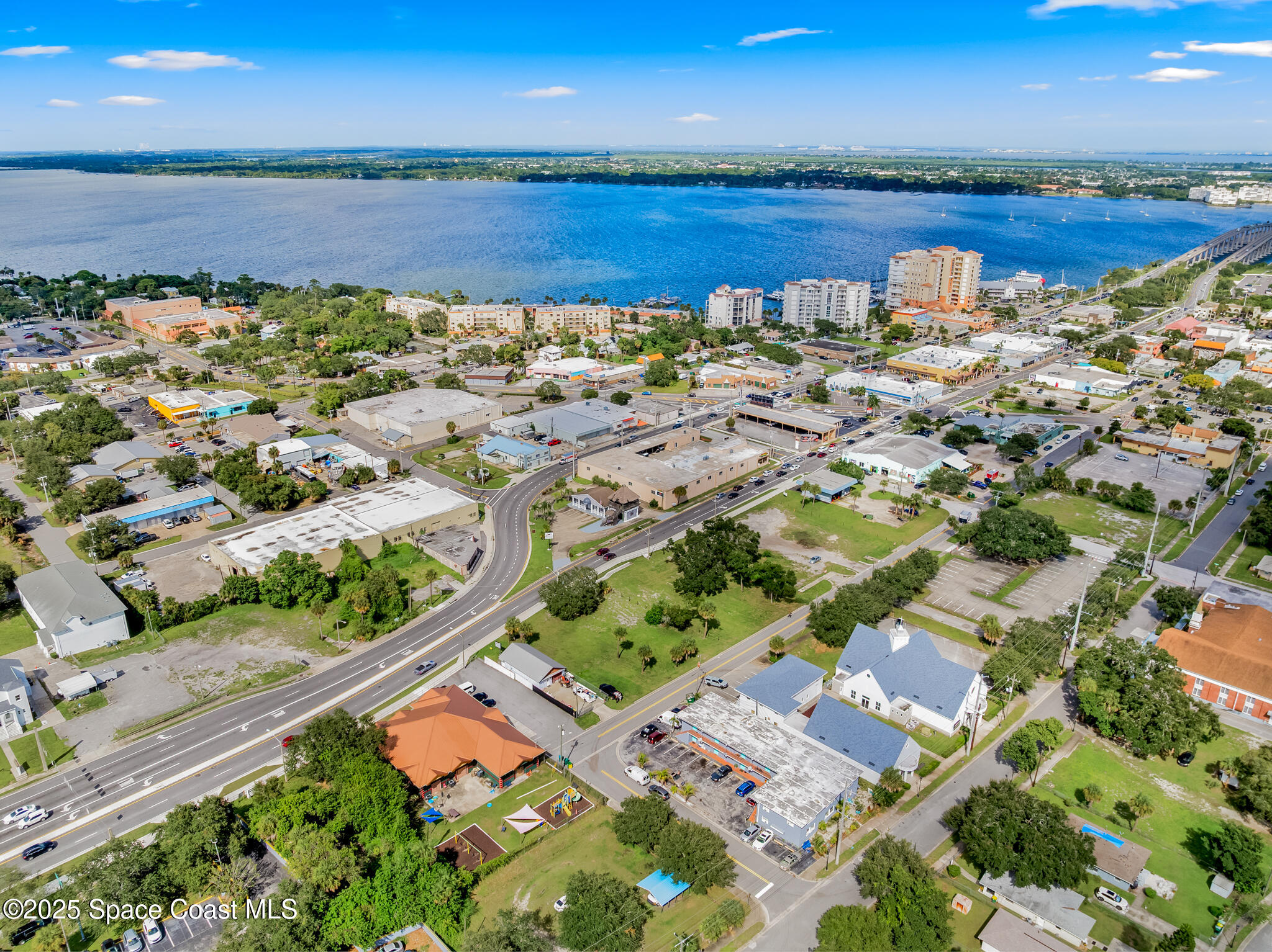 433 King Street Cocoa, FL 32922 - Photo 13 of 25 an aerial view of ocean and residential houses with outdoor space