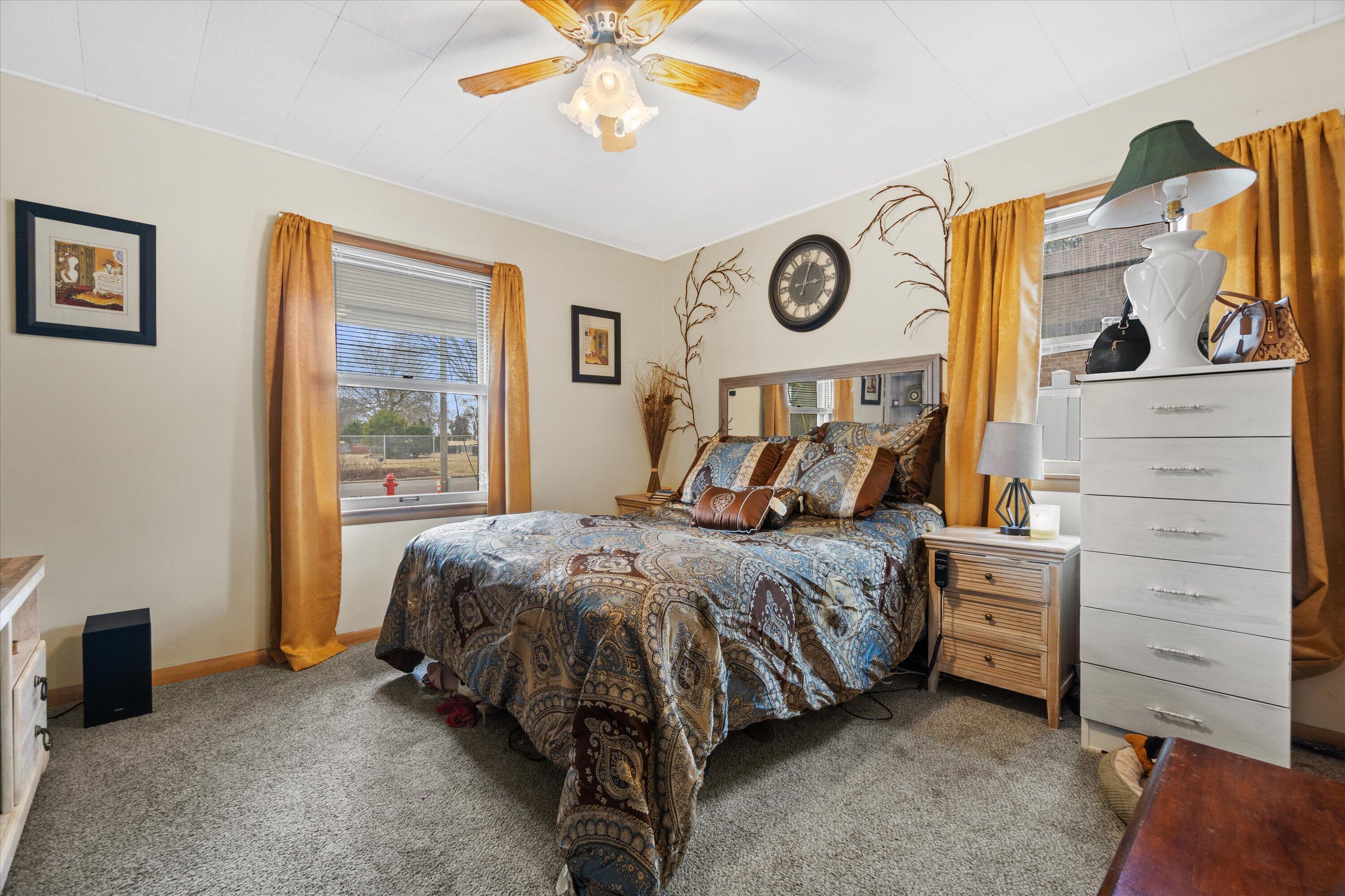 7208 West Nash Street Milwaukee, WI 53216 - Photo 13 of 27 Primary Bedroom