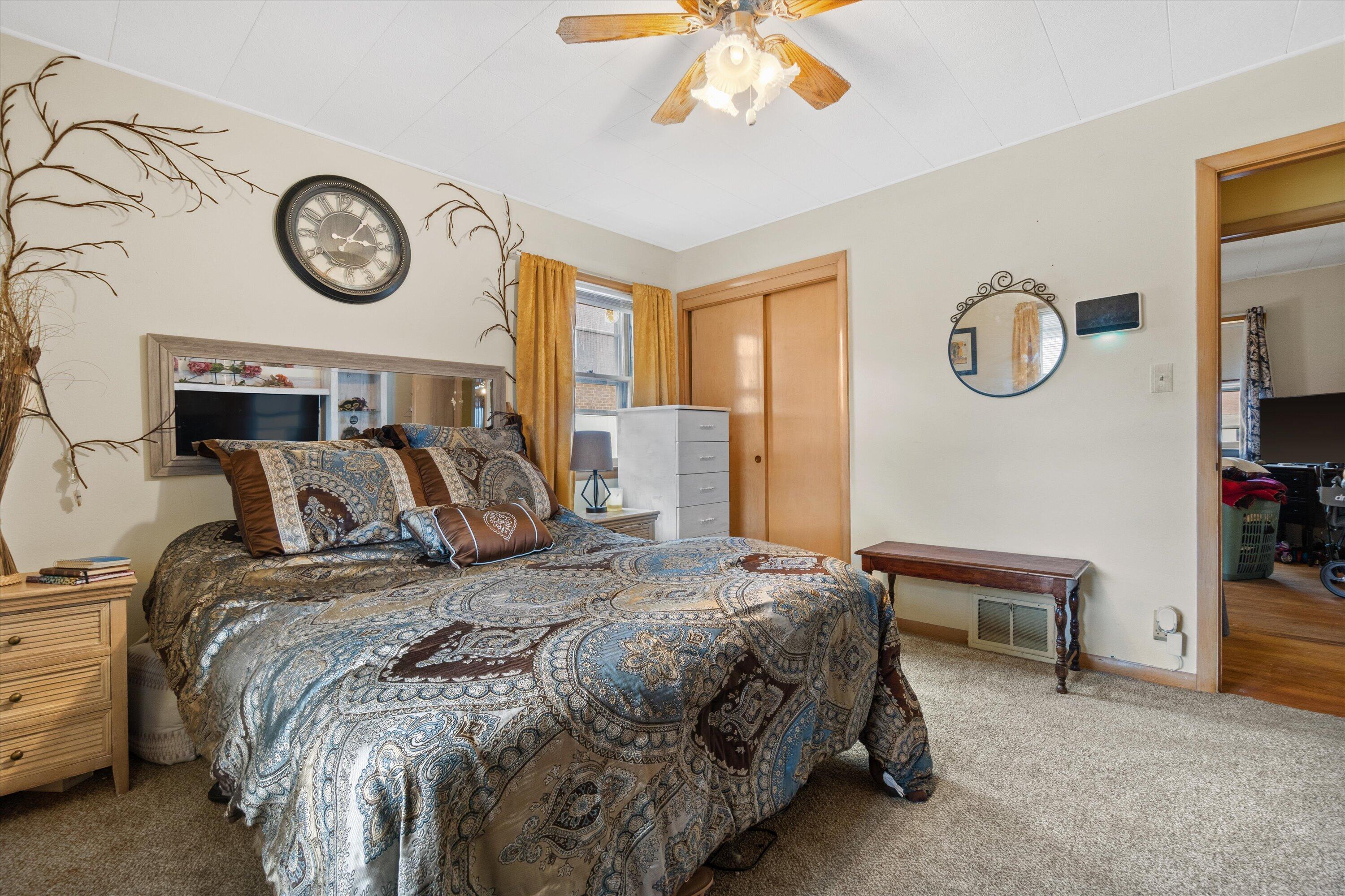 7208 West Nash Street Milwaukee, WI 53216 - Photo 14 of 27 Primary Bedroom