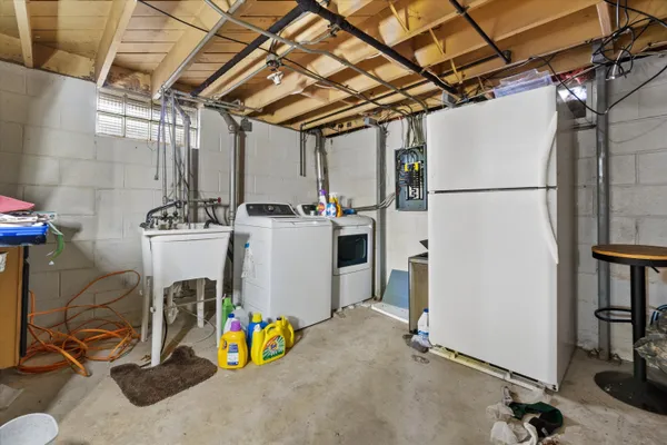 $215,000 | 7208 West Nash Street, Milwaukee, WI 53216
