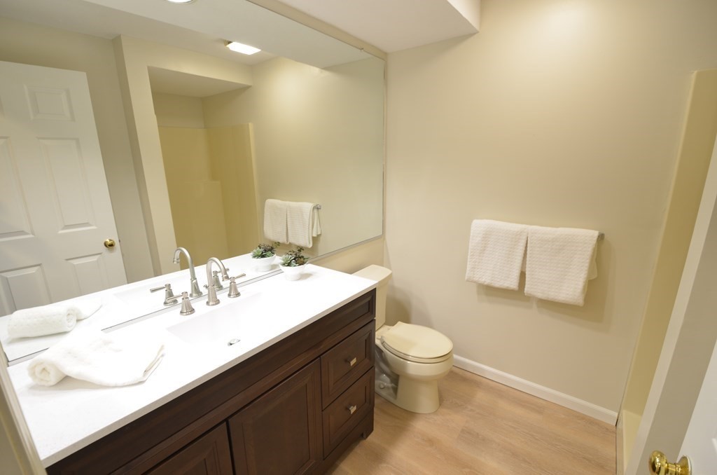 137 Stone Ridge Road, Unit 137 Franklin, MA 02038 - Photo 14 of 24 Gallery Image 14