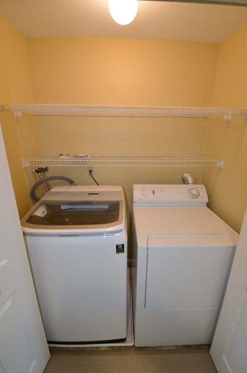 137 Stone Ridge Road, Unit 137 Franklin, MA 02038 - Photo 20 of 24 Gallery Image 20