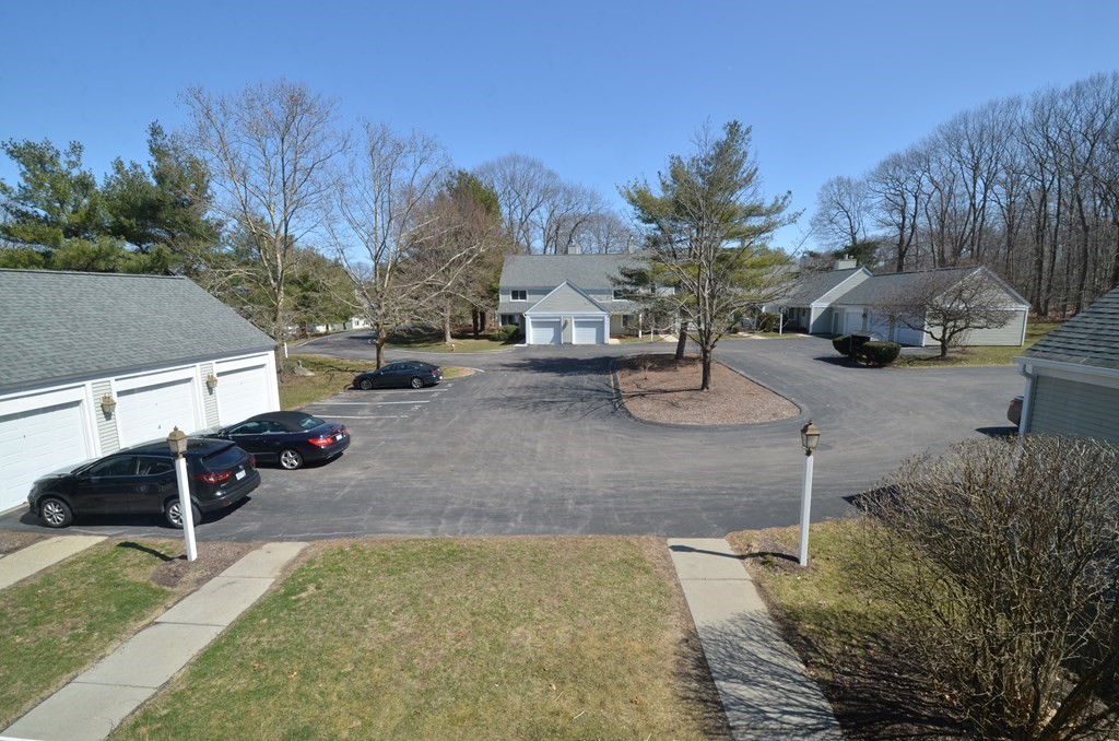 137 Stone Ridge Road, Unit 137 Franklin, MA 02038 - Photo 21 of 24 Gallery Image 21