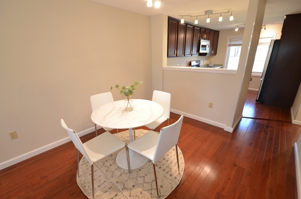 137 Stone Ridge Road, Unit 137 Franklin, MA 02038 - Photo 5 of 24 Gallery Image 5